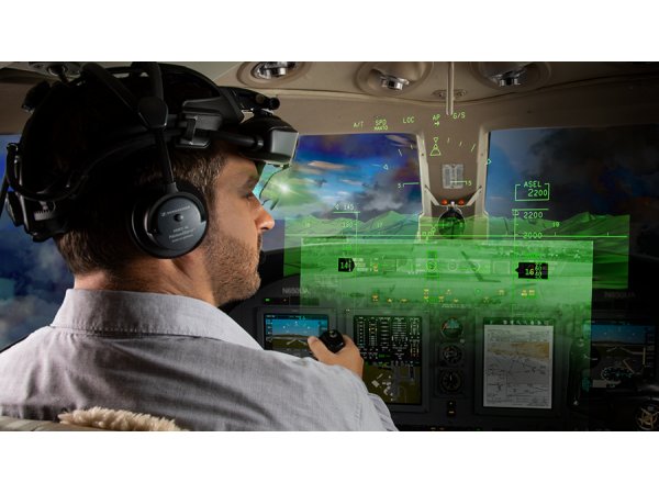 Universal Avionics Integrated Cockpit Innovations