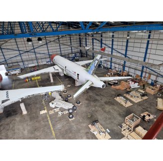 EirTrade Boeing 787-8 Disassembly