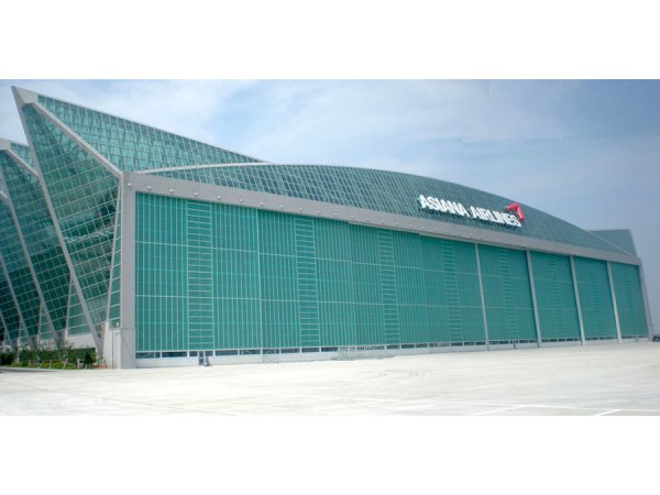 Jewers_Doors_most_advanced_hangar_door_systems