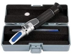 PCE Instruments Handheld Refractometer PCE-0100