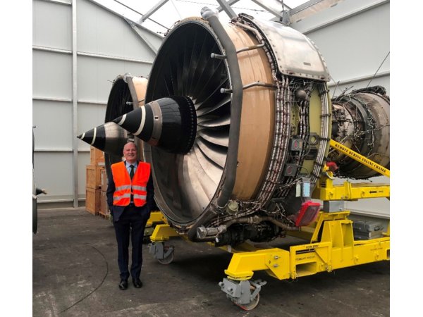 Orange Aero Trent 700 Expertise